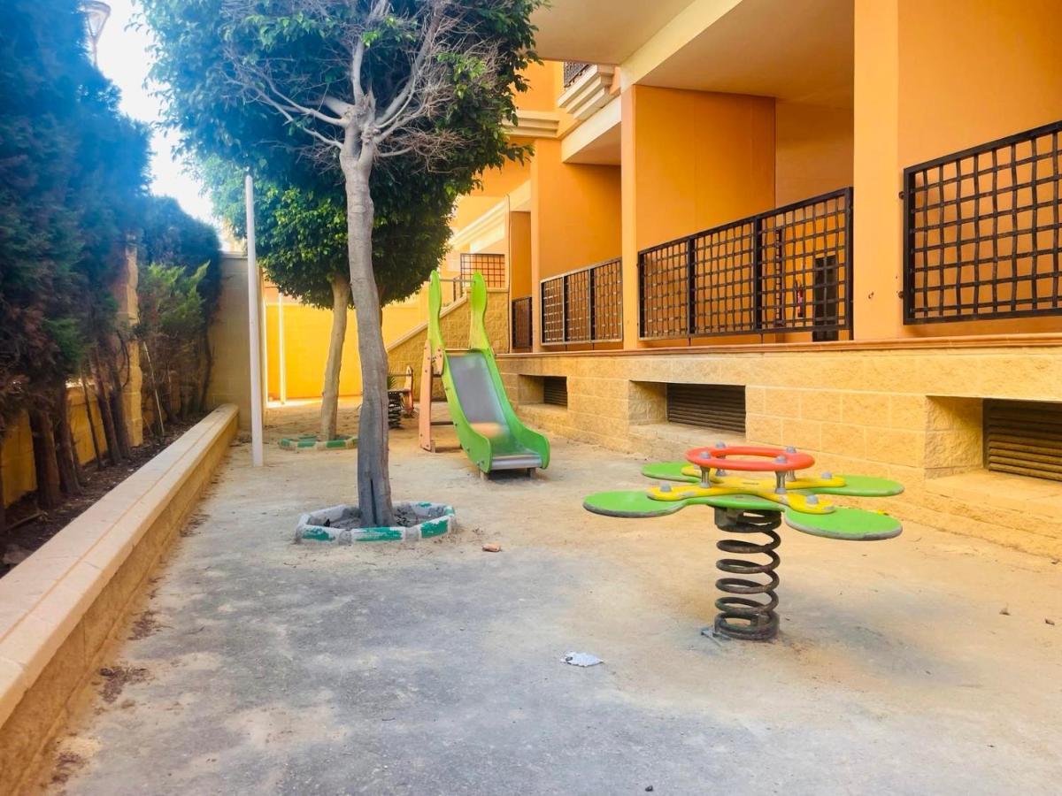 Beach Apartament In Torrevieja Exterior photo